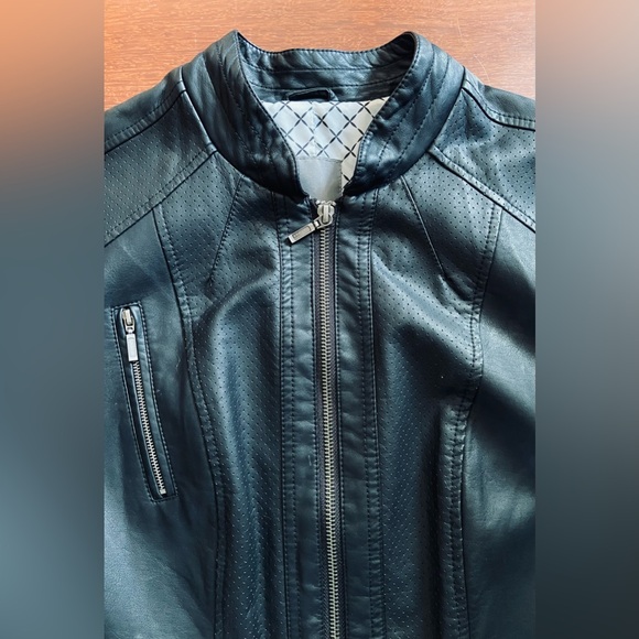 Reitmans Black Moto Faux Leather, Vegan, Pleather, Jacket Woman’s Sz 14 - Picture 5 of 10